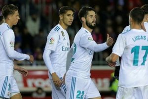 Real Madrid farklı kazandı