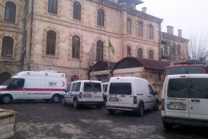 Hastane asans&ouml;r&uuml;nde feci &ouml;l&uuml;m