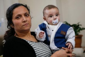Şehit m&uuml;başirin adı torununda yaşıyor