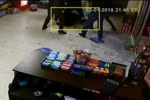 11 kişi b&uuml;feyi basıp &ouml;ld&uuml;resiye d&ouml;vd&uuml;