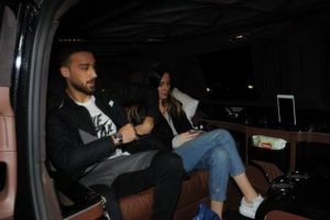 Cenk Tosun T&uuml;rkiye'ye geldi!