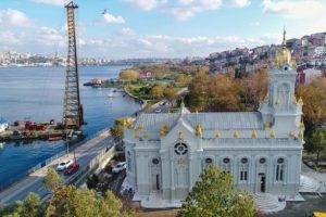 Restorasyonu tamamlanan Demir Kilise a&ccedil;ıldı