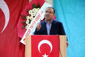 Bozdağ a&ccedil;ıkladı: T&uuml;m illere kadın m&uuml;ft&uuml; yardımcısı