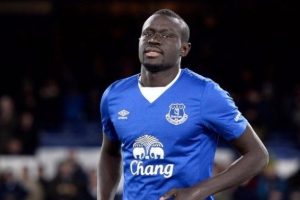 Everton'da Niasse'a yol g&ouml;r&uuml;nd&uuml;
