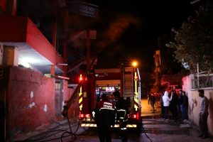 3 kadın diri diri yanmaktan son anda kurtuldu