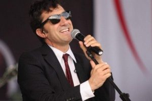 Erhan G&uuml;lery&uuml;z o dizide oynayacak!