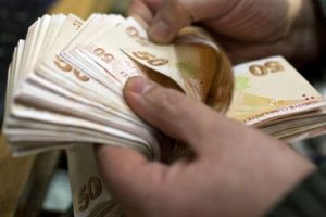 Kağıt paradaki b&uuml;y&uuml;k tehlike! Grip vir&uuml;s&uuml;...