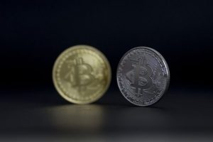Bitcoin kan kaybediyor