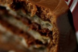 Nestle satışa &ccedil;ıkardı, iki devden teklif geldi