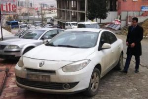 Plakası y&uuml;z&uuml;nden hayatı kabusa d&ouml;nd&uuml;