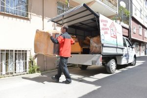 Bursa Yıldırım Belediyesi ihtiya&ccedil; sahiplerinin y&uuml;z&uuml;n&uuml; g&uuml;ld&uuml;r&uuml;yor