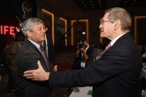 Lucescu'dan T&uuml;rk futboluna yeni &ouml;neri