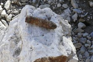 Bayburt'ta patlamamış top mermisi bulundu