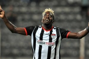 Manisaspor'da Meye krizi &ccedil;&ouml;z&uuml;ld&uuml;