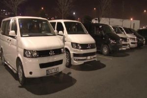 UBER s&uuml;r&uuml;c&uuml;lerinden "ruhsat iptali" protestosu