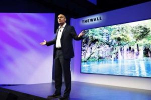 Samsung'dan 146 in&ccedil;lik mod&uuml;ler televizyon: The Wall