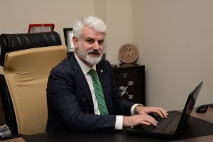 AK Parti Bursa Milletvekili Şahin: "Medya demokraside kilit &ouml;neme sahip"