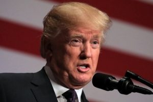Trump Davos'a gidecek