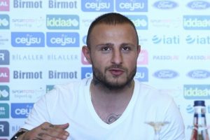 Gen&ccedil;lerbirliği, Aydın Karabulut'u transfer etti