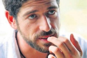 At kavgasında &uuml;nl&uuml; oyuncuya tehdit mesajı: &Ccedil;ocuğun i&ccedil;in k&ouml;t&uuml; olur