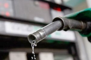 Brent petrol&uuml;n varili 69 doları aştı