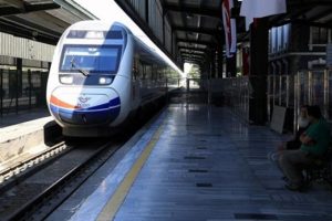 Bakan m&uuml;jdeyi verdi: Yıl sonu a&ccedil;ılıyor