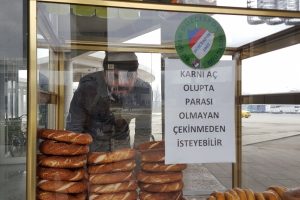 Gen&ccedil; simit&ccedil;iden &ouml;rnek davranış