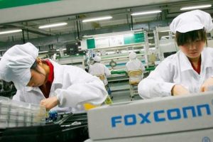 Apple'ın &uuml;retim tesisinde bir iş&ccedil;i daha intihar etti