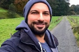Tarkan'dan flaş &ccedil;ıkış: Flamingolar mı yoksa yol mu?