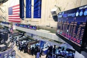 New York borsası d&uuml;ş&uuml;şle a&ccedil;ıldı