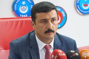 T&uuml;rkoğlu: Bursa'da okullar her hafta bir g&uuml;n hizmetlisiz
