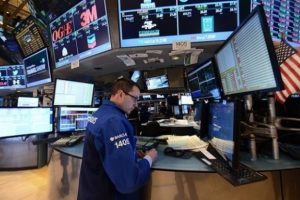 New York borsası y&uuml;kselişle a&ccedil;ıldı