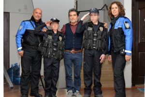 Bursa'da polislerden anlamlı ziyaret