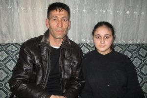 Eski g&uuml;nlerine d&ouml;nmek i&ccedil;in yardım bekliyor