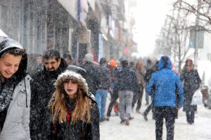 Doğu'da kar ve tipi etkili oluyor