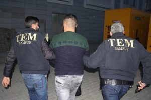 DEAŞ'a şafak operasyonu: 10 gözaltı
