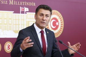 CHP Bursa Milletvekili Sarıbal: Tek tip elbise insanlık onuruna pranga vurmaktır