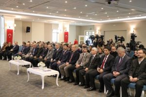 Bursa Teknik Üniversitesi'nde 'Kaos'tan ne çıkar' konulu konferans düzenlendi