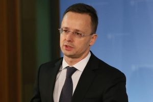 Macaristan ve Romanya arasında 'bayrak' krizi