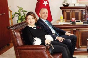 Çankırı Valisi Hamdi Bilge Aktaş'ın eşi istifa etti