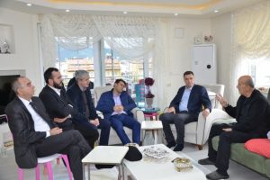 Sancak heyetinden Bursa İznik Belediye Başkanı Sargın'a geçmiş olsun ziyareti