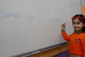 18 milyon &ouml;ğrenci karne almaya hazırlanıyor