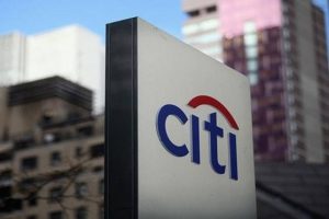 Dev bankadan kritik dolar tahmini!