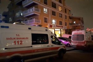 Oğluna kurşun yağdırdı