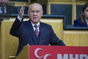 MHP lideri Bah&ccedil;eli: FET&Ouml; k&ouml;şeye sıkıştı