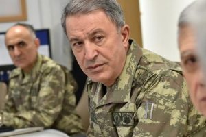 Akar: Ter&ouml;r &ouml;rg&uuml;t&uuml; YPG'nin silahlanmasına izin vermeyiz
