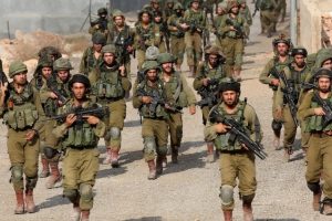 İşgalci İsrail askerleri 6 Filistinli'yi yaraladı