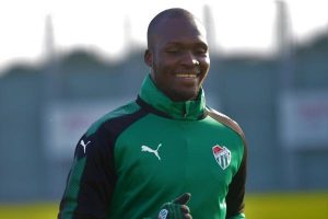 Bursaspor'un yeni transferi Sow yedekler arasında