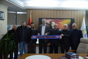 Karacabey Birlikspor'dan h&uuml;cuma takviye