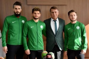 Sivas Belediyespor, 3 futbolcuyla s&ouml;zleşme imzaladı